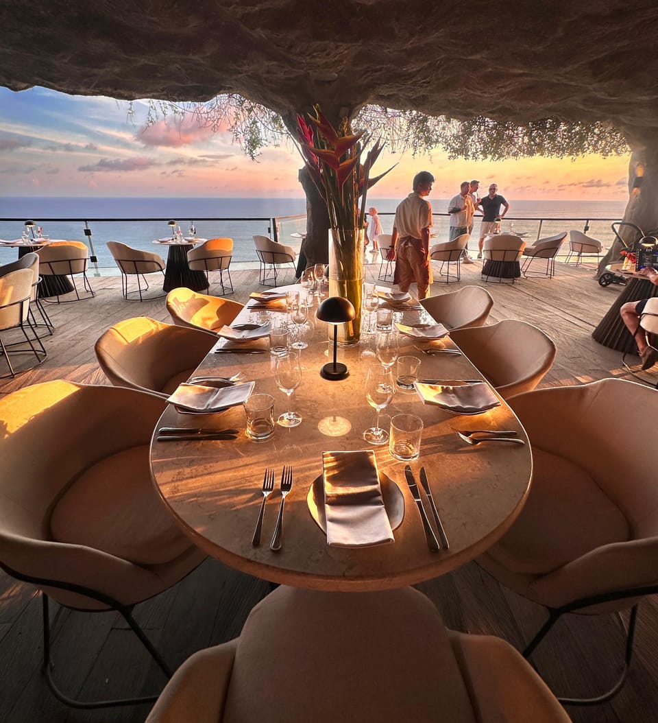 Magic Event Landing Page + 3 Templates & Live Example of Application